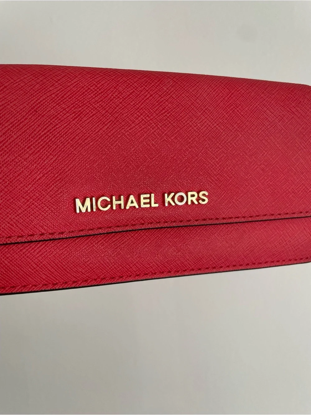Michael Kors Jet Set Travel Saffiano Leather Continental Wallet – Bright Red